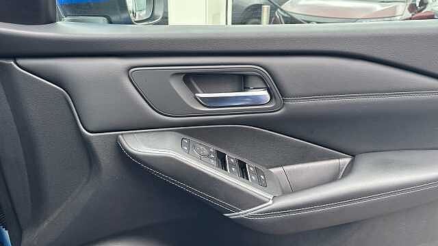 Nissan Qashqai QASHQAI 1.3 DiG-T MH N-Connecta 5dr