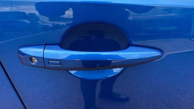 Nissan Qashqai QASHQAI 1.3 DiG-T MH N-Connecta 5dr