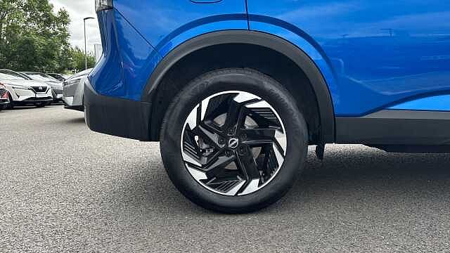 Nissan Qashqai QASHQAI 1.3 DiG-T MH N-Connecta 5dr