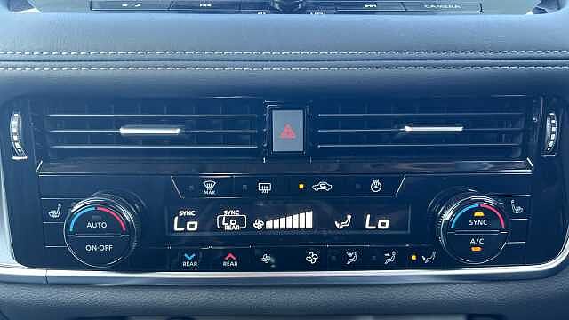 Nissan X-Trail X-TRAIL 1.5 E-Power E-4orce 213 N-Trek 5dr [7 Seat] Auto